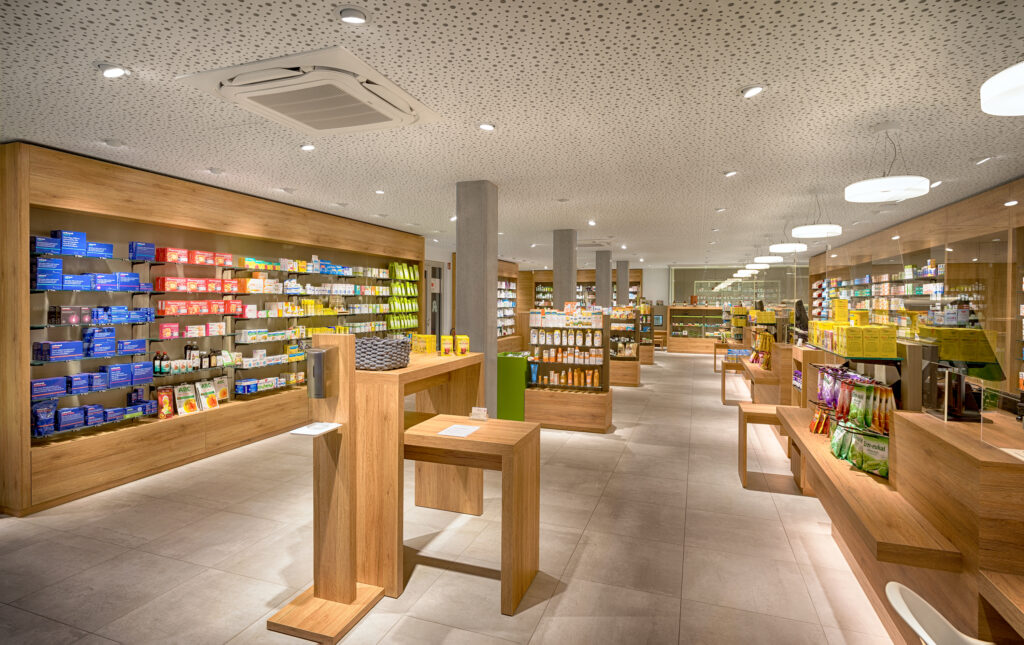 Filiale der Münster-Apotheke von Innen